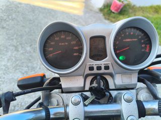 Honda CBF 250 2005-thumb-6