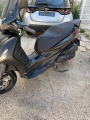 Piaggio Beverly 400 2024