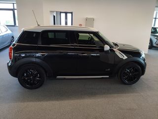 Mini Countryman 2016 Cooper D 1.6 112Hp ALL4-thumb-7