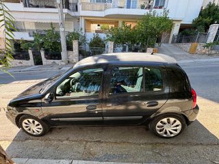 Renault Clio 2002-thumb-4
