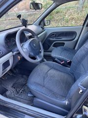 Renault Clio 2002-thumb-5