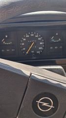 Opel Ascona 1984 Luxus-thumb-8