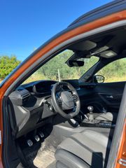 Peugeot 2008 2022 GT LINE-thumb-4