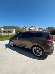 Renault Grand Scenic 2017-thumb-3