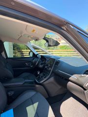 Renault Grand Scenic 2017-thumb-8