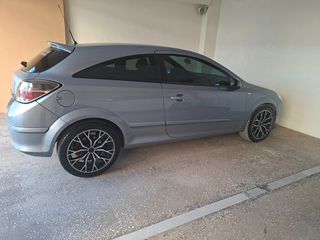 Opel Astra 2005 GTC