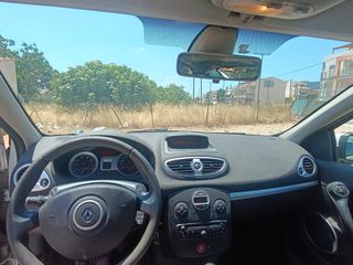 Renault Clio 2010-thumb-5