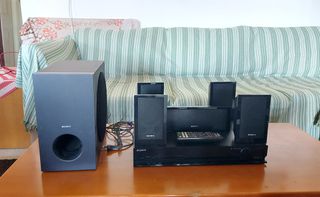 Sony BluRay Home cinema 5.1 HBD-TZ230