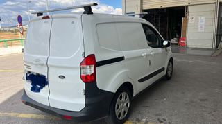 Ford Courier 2018-thumb-1
