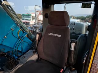 Εκσκαφέας Με Ερπύστριες Liebherr 2015 R926 LC-thumb-9