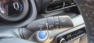 Toyota Yaris 2022 HYBRID 2022 23.000  XLM-thumb-24