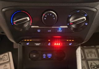 Hyundai i 20 2019 CAMERA•NAVI•CRUIZE CONTROL-thumb-19