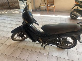 Modenas Kriss II 2001-thumb-6
