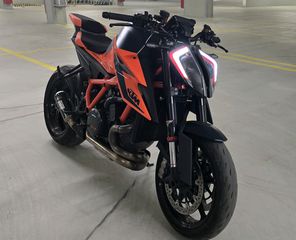 KTM 1290 Super Duke R 2021 R