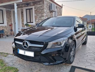 Mercedes-Benz CLA 200 2015