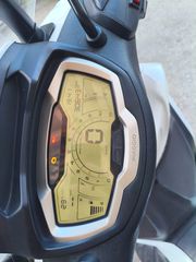 Piaggio Beverly 400 2021-thumb-2