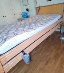 Ιατρικό Πολύσπαστο Κρεβάτι (3 Στάδια) – Σαν Καινούργιο / Αμεταχείριστο + ΔΩΡΟ Στρώμα & Αεροστρώμα με Αντλία