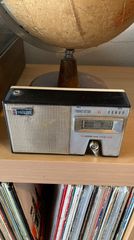 SANYO Eight Transistor All Wave Super 8TR DELUXE Made in Japan 1959