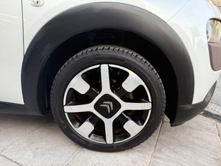 Citroen C4 Cactus 2015 *FEEL*BLANC BANQUISE*NAVI*17’+117.000km*110ps*-thumb-13