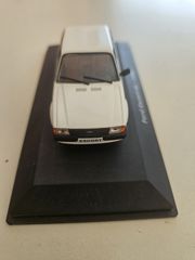 Μινιατούρα Ford Escort 1982-thumb-1