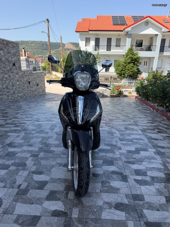 Piaggio Beverly 300i 2014