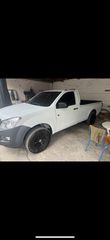 Isuzu D-Max 2017-thumb-2