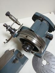 Διαιρέτης φρέζας (Universal dividing head)