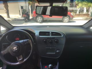 Seat Leon 2007 LEON 1,4 16 V-thumb-2