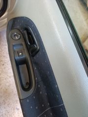 Renault Clio 2001-thumb-7