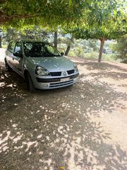 Renault Clio 2001-thumb-15