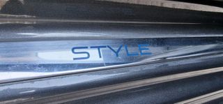 Peugeot 208 2018 *** S T Y L E ***-thumb-33