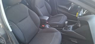 Peugeot 208 2018 *** S T Y L E ***-thumb-38