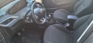 Peugeot 208 2018 *** S T Y L E ***-thumb-9