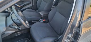 Peugeot 208 2018 *** S T Y L E ***-thumb-39