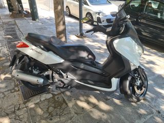 Yamaha XMAX 250 2012-thumb-1