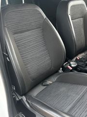 Opel Astra 2015-thumb-9