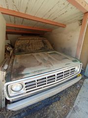 Dodge RAM 1972-thumb-1