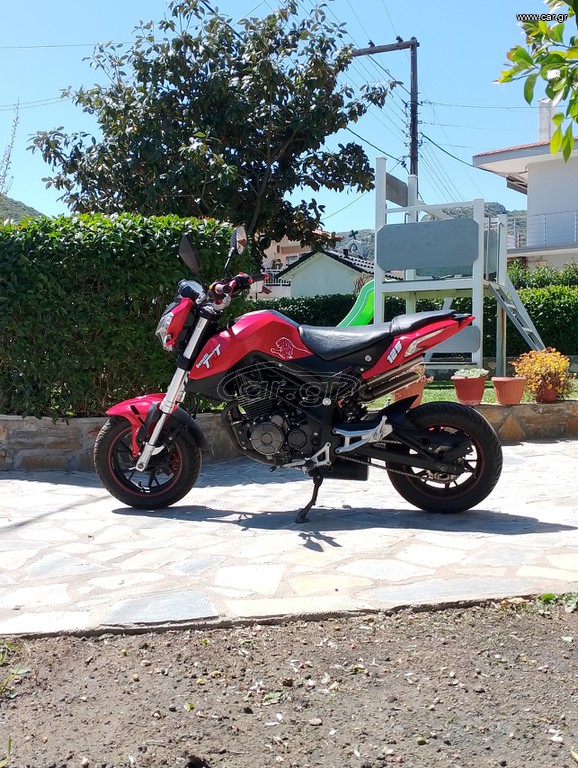 Benelli TNT 125 2018