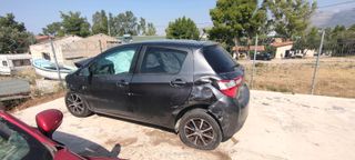 Toyota Yaris 2019-thumb-3