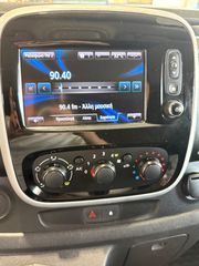 Renault Trafic 2017-thumb-6