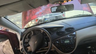 Ford Focus 2000-thumb-6