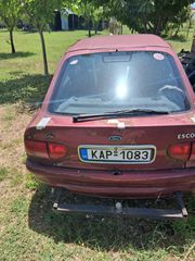 Ford Escort 1998 GHIA-thumb-2