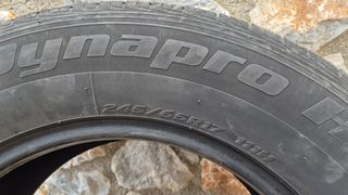 Πωλούνται τέσσερα λάστιχα 245/65R17