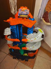 Hot wheels ultimate Garage