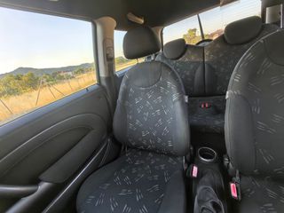 Mini Cooper 2005 one d-thumb-8