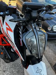 KTM 390 Duke 2019-thumb-1