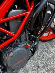 KTM 390 Duke 2019-thumb-7
