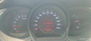 Kia Ceed / cee'd 2018 PREMIUM-thumb-3