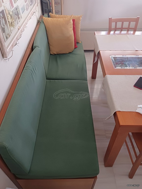 Καναπές με αποθηκευτικό χώρο