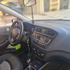 Hyundai i 20 2015 1.2 YES!-thumb-10